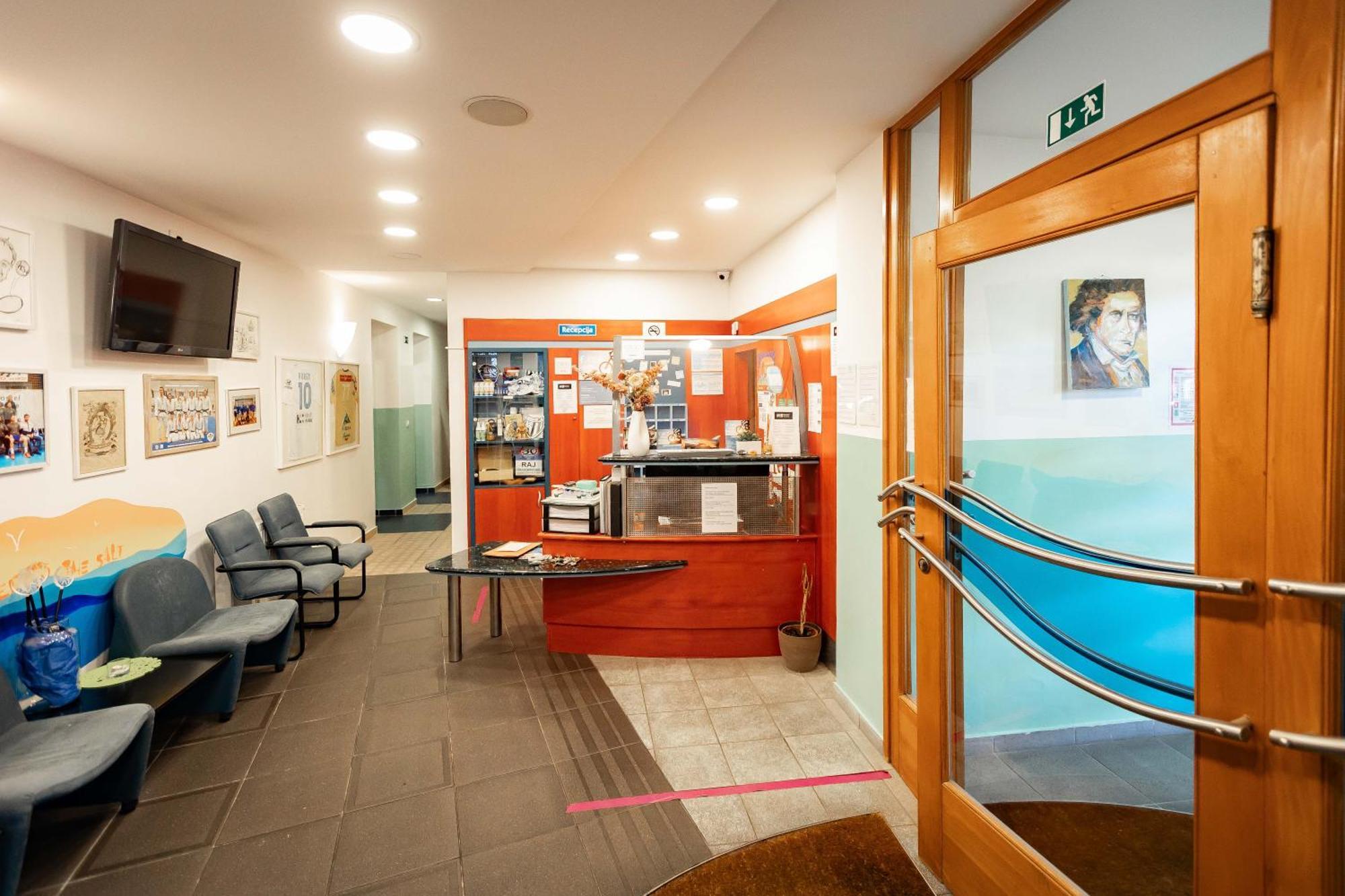 Hostel Soline 波尔托罗 外观 照片